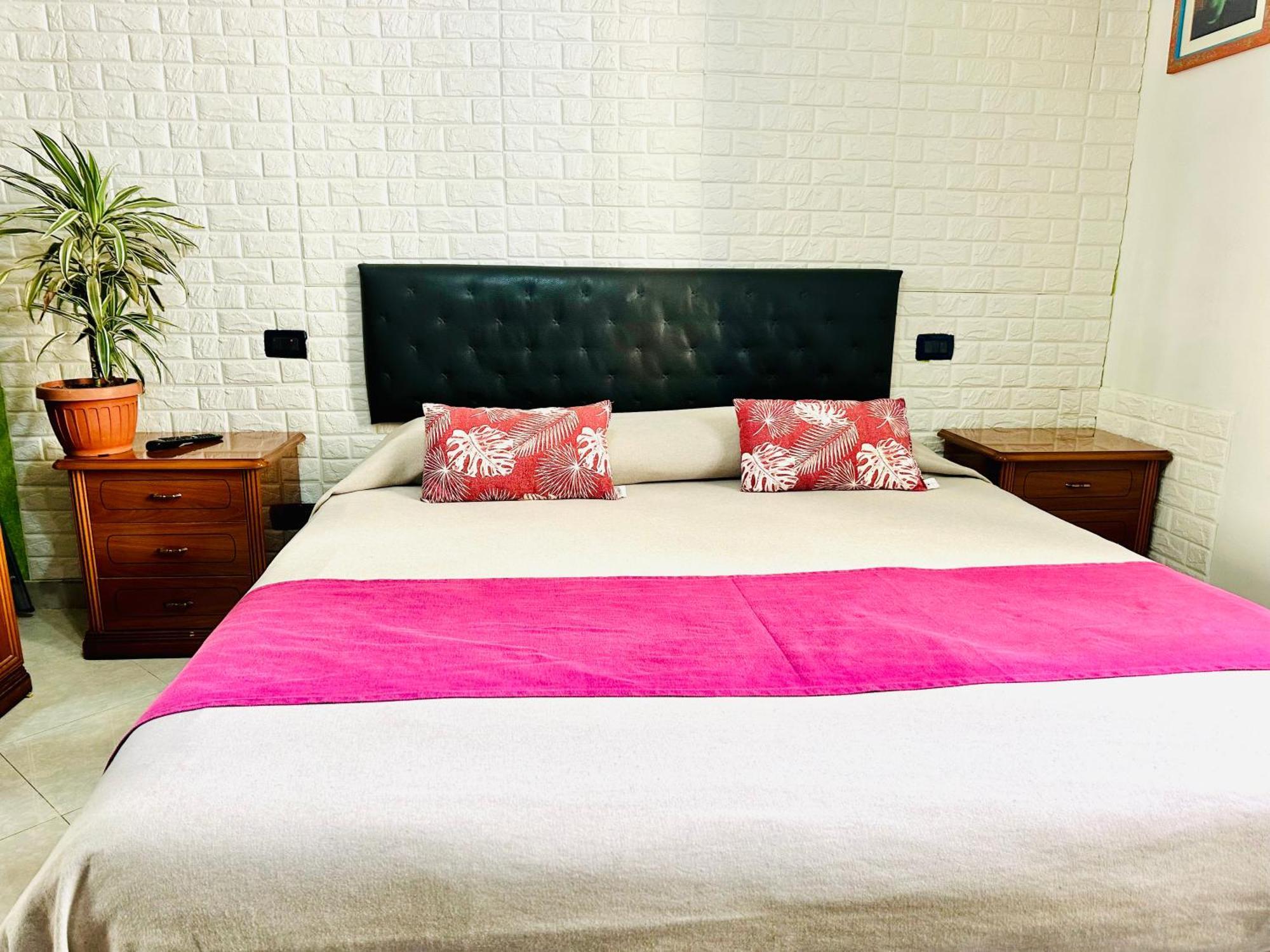 The Comfort Apartment Специя Екстериор снимка