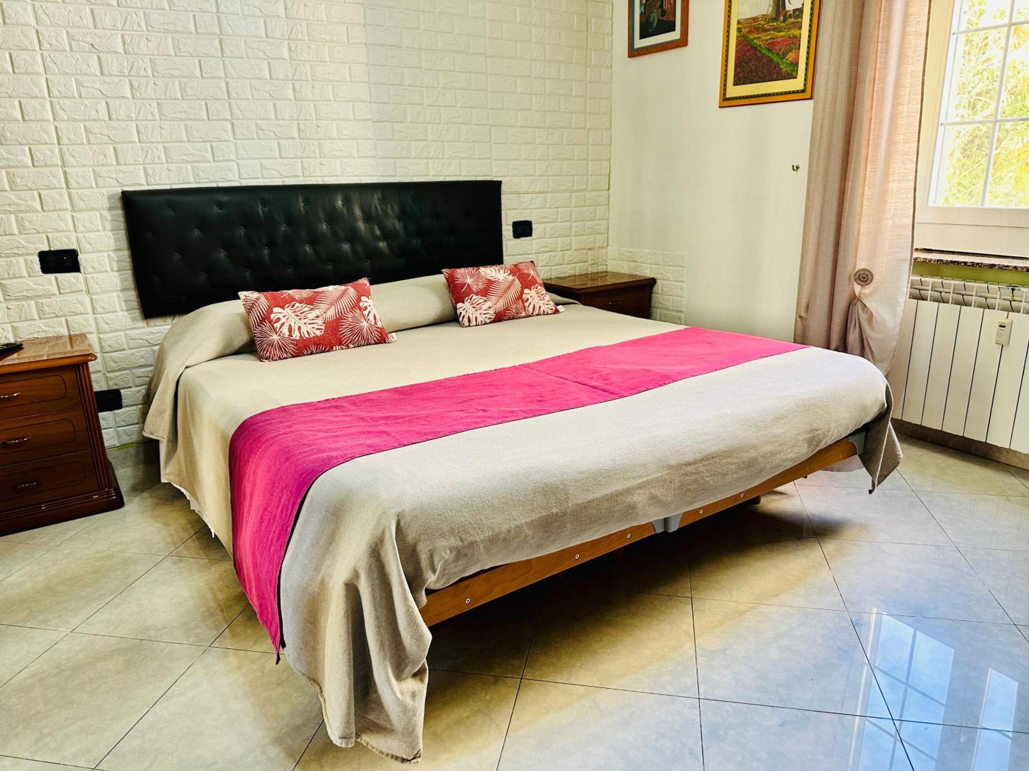 The Comfort Apartment Специя Екстериор снимка