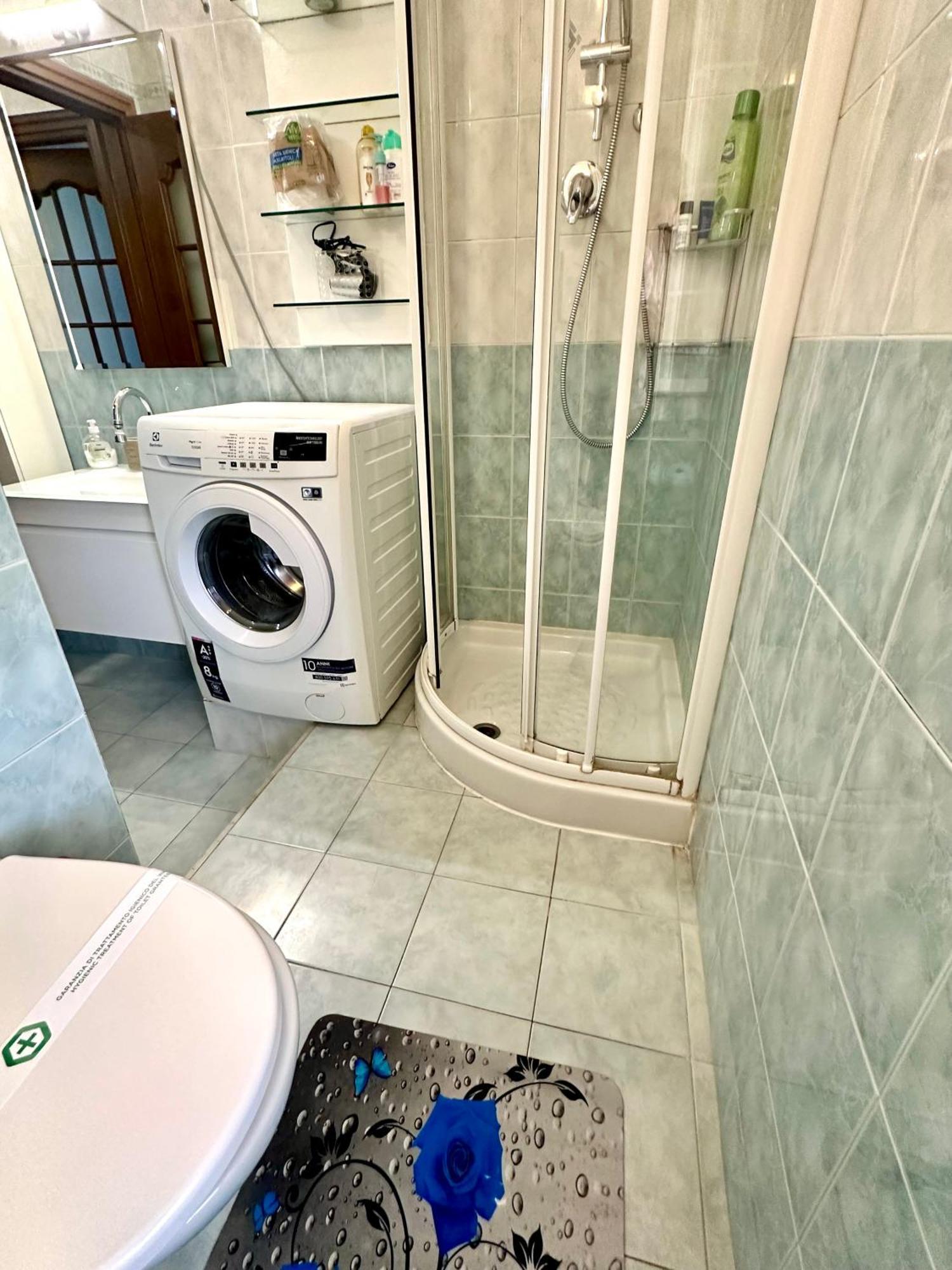 The Comfort Apartment Специя Екстериор снимка